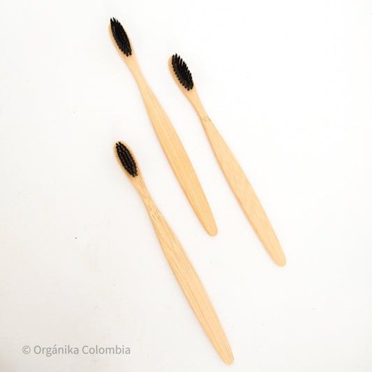 KIT 3 CEPILLOS DENTALES