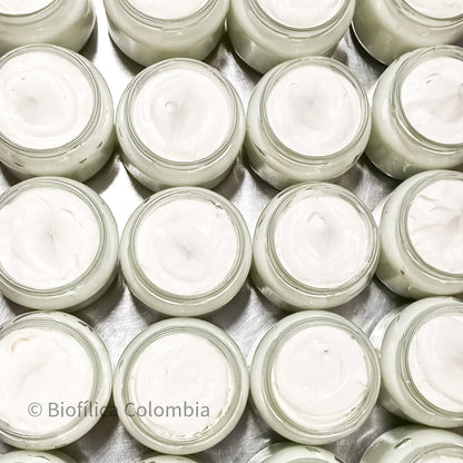 MANTEQUILLA CORPORAL HIDRATANTE 231 ml