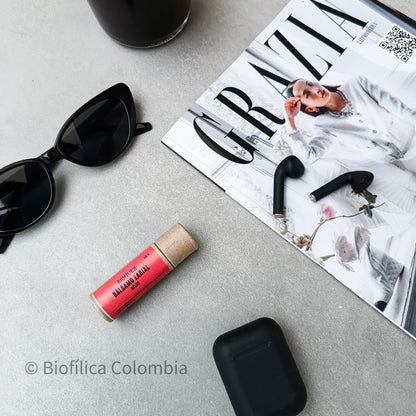 BÁLSAMO LABIAL 3 EN 1 (Con color) 10g